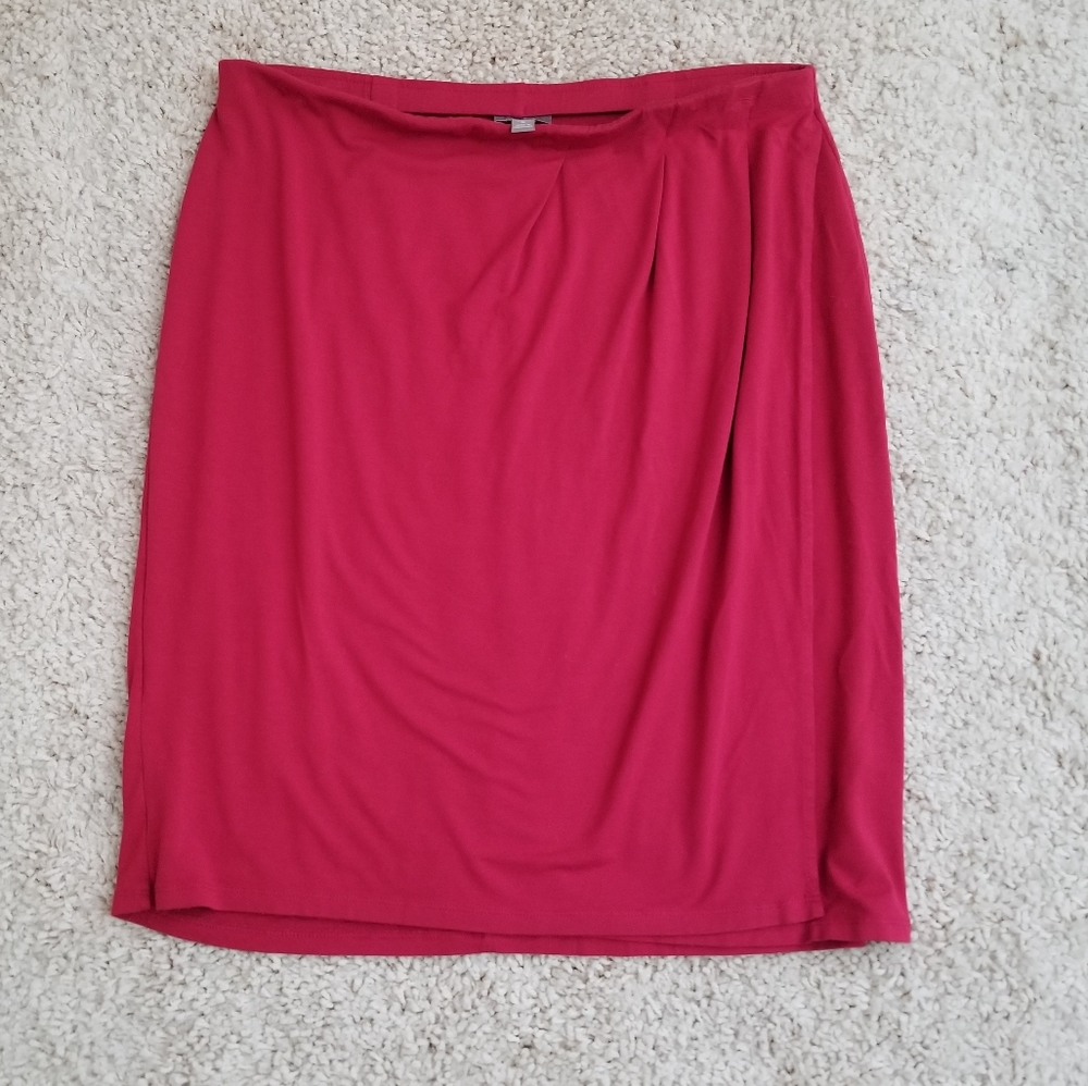 J. Jill Wearever Red Pleated Stretch Skirt Sz M